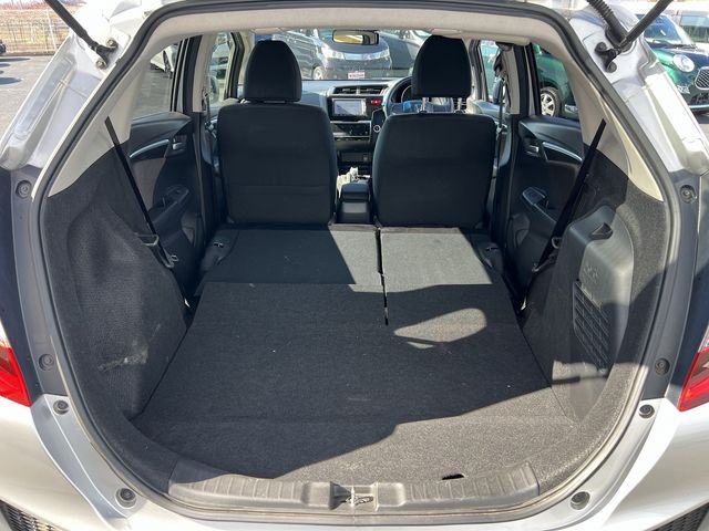 HONDA FIT HYBRID 2013 Image 31