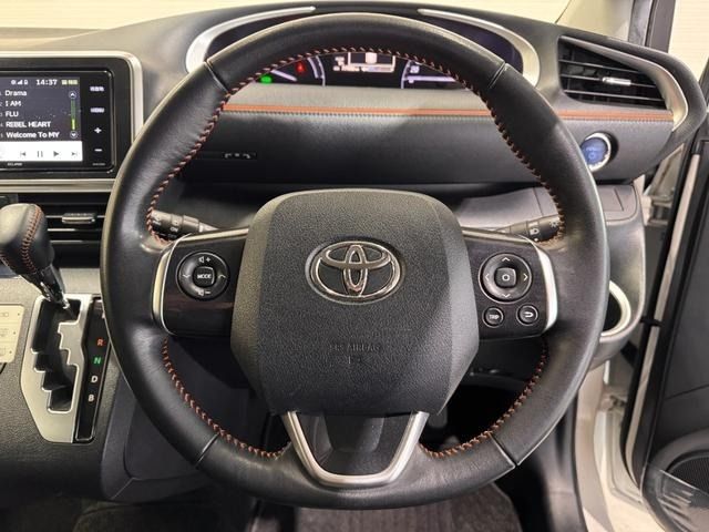 TOYOTA SIENTA HYBRID 2018 Image 31