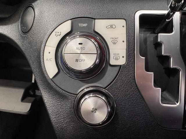 TOYOTA SIENTA HYBRID 2018 Image 31