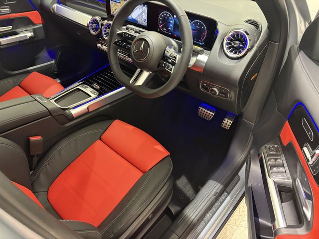 MERCEDES BENZ GLB 2025 Image 31