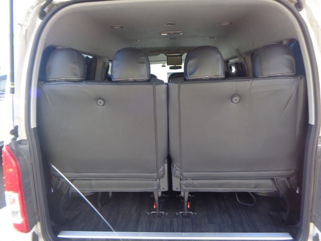 TOYOTA HIACE WAGON 4WD 2017 Image 31