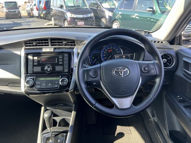 TOYOTA COROLLA FIELDER HYBR 2015 Image 31