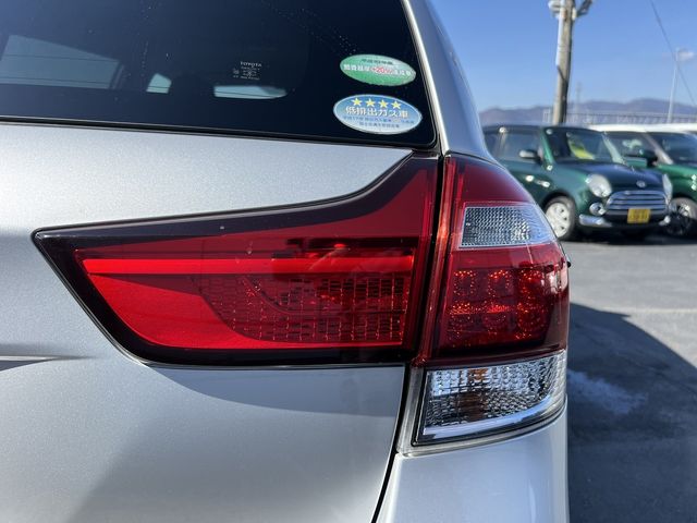 TOYOTA COROLLA FIELDER HYBR 2015 Image 31