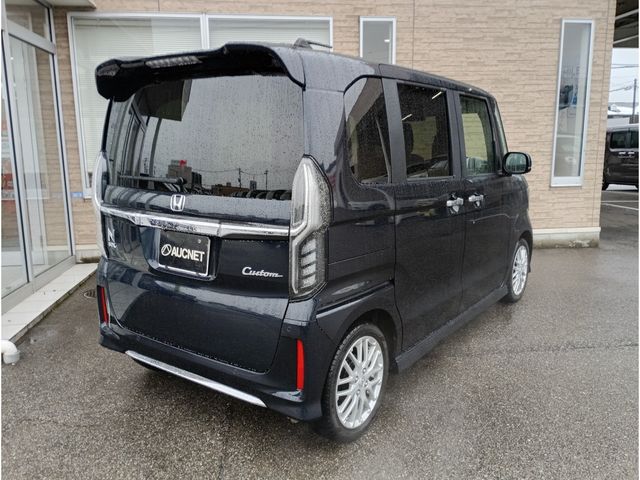 HONDA N BOX CUSTOM 2021 Image 31