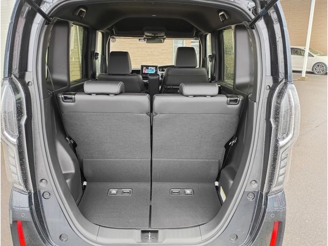 HONDA N BOX CUSTOM 2021 Image 31