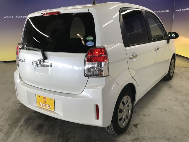 TOYOTA SPADE 2015 Image 31