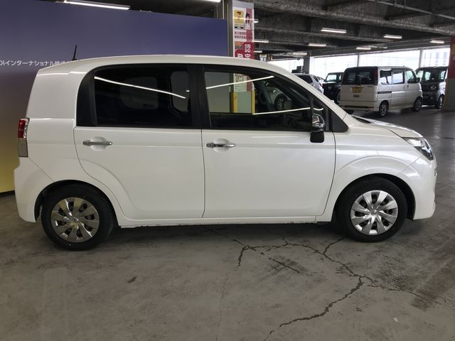 TOYOTA SPADE 2015 Image 31