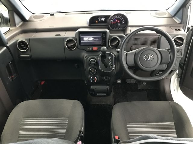 TOYOTA SPADE 2015 Image 31