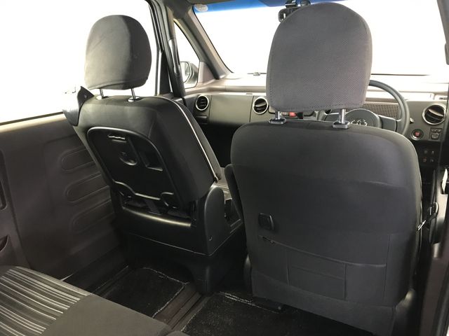 TOYOTA SPADE 2015 Image 31