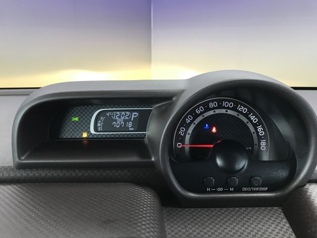 TOYOTA SPADE 2015 Image 31