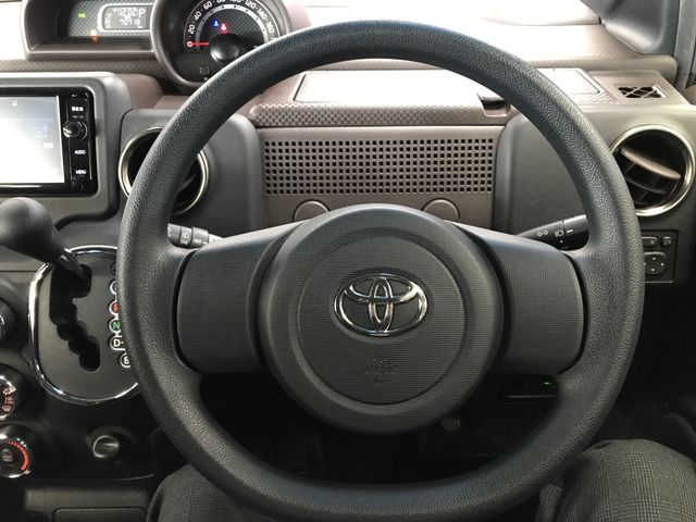 TOYOTA SPADE 2015 Image 31