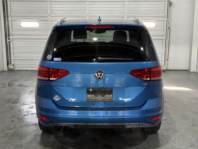 VOLKSWAGEN GOLF TOUR 2017 Image 31