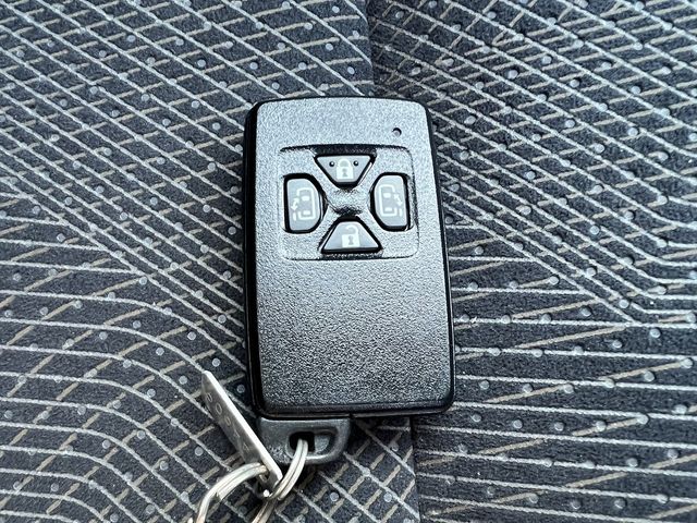 TOYOTA ESTIMA 2017 Image 31