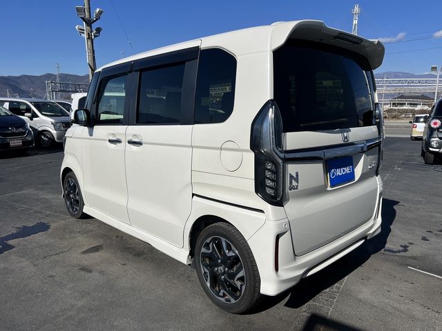 HONDA N BOX CUSTOM 2018 Image 31