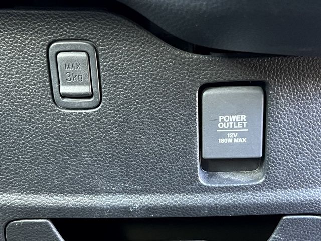 HONDA N BOX CUSTOM 2018 Image 31