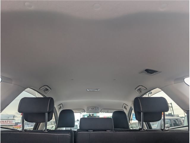 TOYOTA PRIUS ALPHA 2016 Image 31