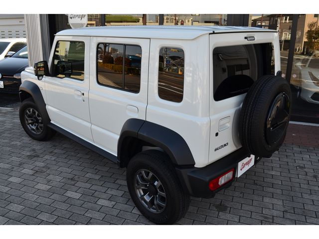 SUZUKI JIMNY NOMADE 2025 Image 31