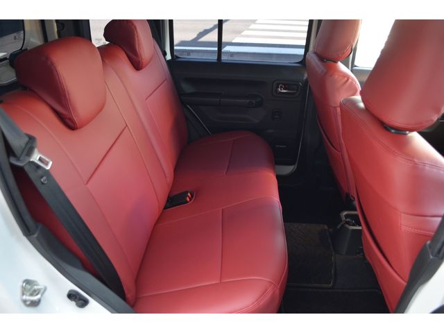 SUZUKI JIMNY NOMADE 2025 Image 31