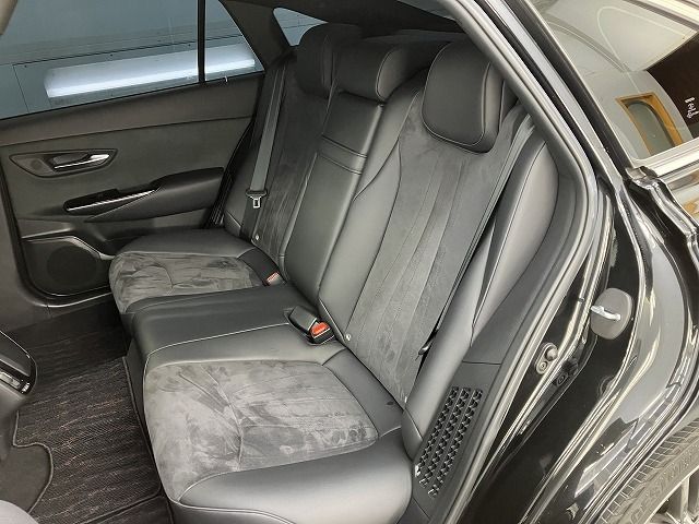 TOYOTA CROWN SEDAN HYBRID 4 2020 Image 31