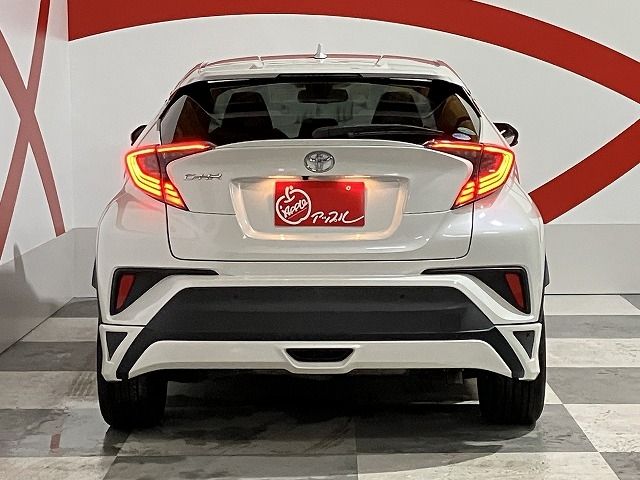 TOYOTA C-HR 4WD 2017 Image 31