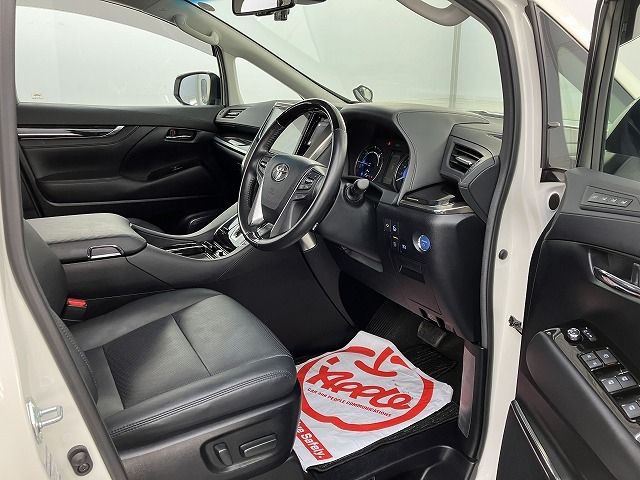 TOYOTA ALPHARD HYBRID 4WD 2018 Image 31