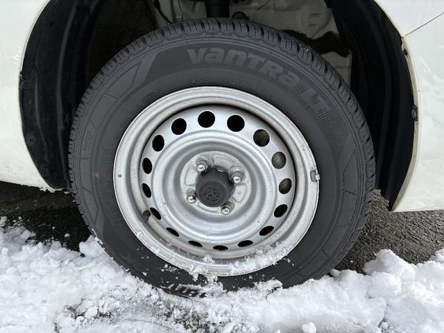 TOYOTA PROBOX VAN 4WD 2020 Image 31