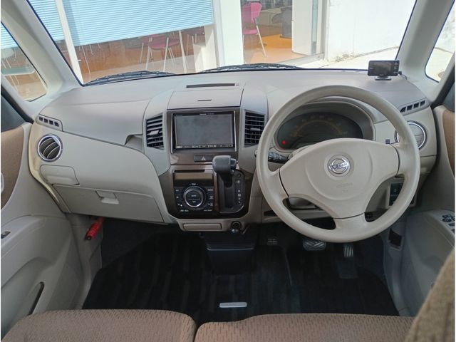 NISSAN ROOX 2013 Image 31