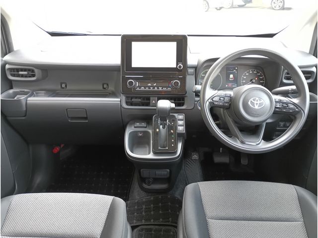 TOYOTA SIENTA HYBRID 2023 Image 31