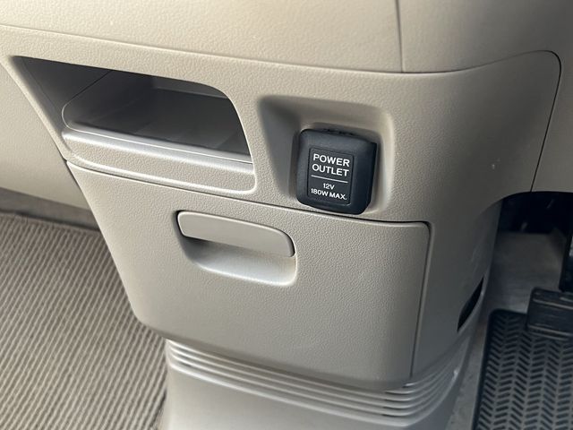 HONDA N BOX 2013 Image 31