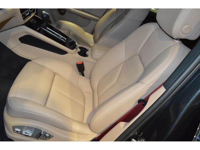 PORSCHE MACAN 2024 Image 31