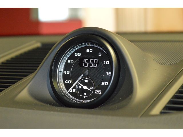 PORSCHE MACAN 2024 Image 31