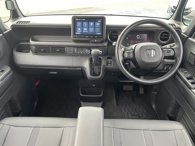 HONDA N BOX CUSTOM 2023 Image 31