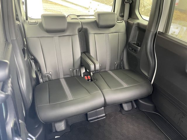 HONDA N BOX CUSTOM 2023 Image 31