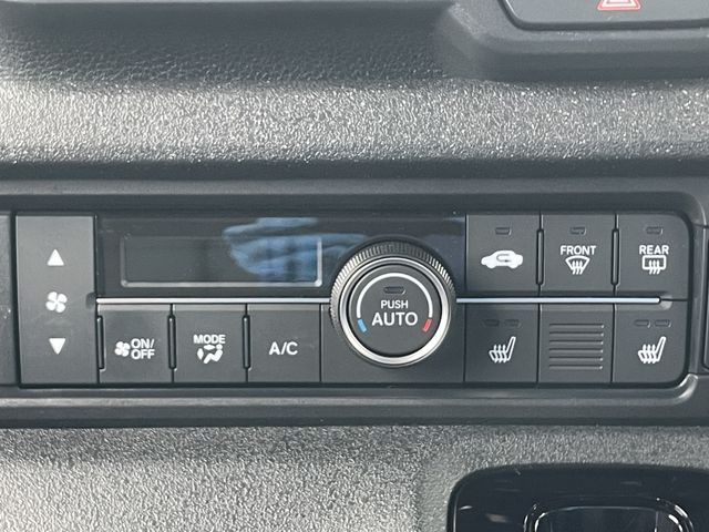 HONDA N BOX CUSTOM 2023 Image 31