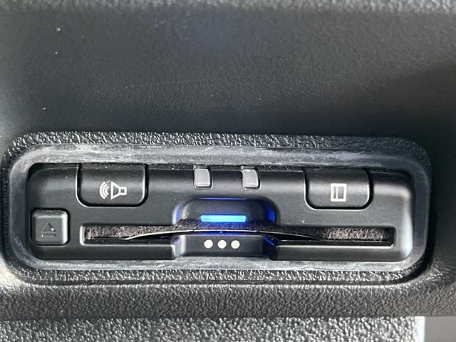 HONDA N BOX CUSTOM 2023 Image 31