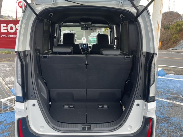 HONDA N BOX CUSTOM 2023 Image 31