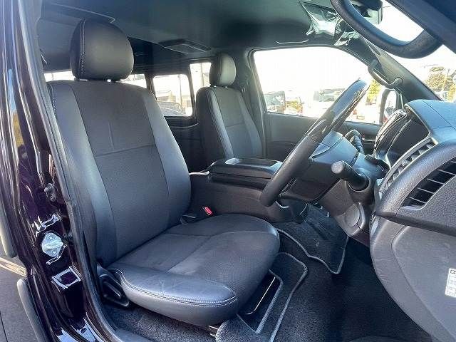 TOYOTA HIACE VAN 2WD 2021 Image 31