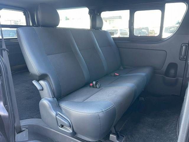 TOYOTA HIACE VAN 2WD 2021 Image 31