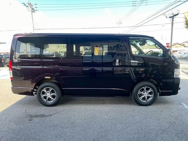 TOYOTA HIACE VAN 2WD 2021 Image 31