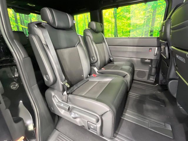 HONDA STEPWAGON E:HEV SPAD 2025 Image 31