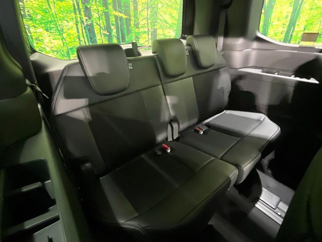 HONDA STEPWAGON E:HEV SPAD 2025 Image 31