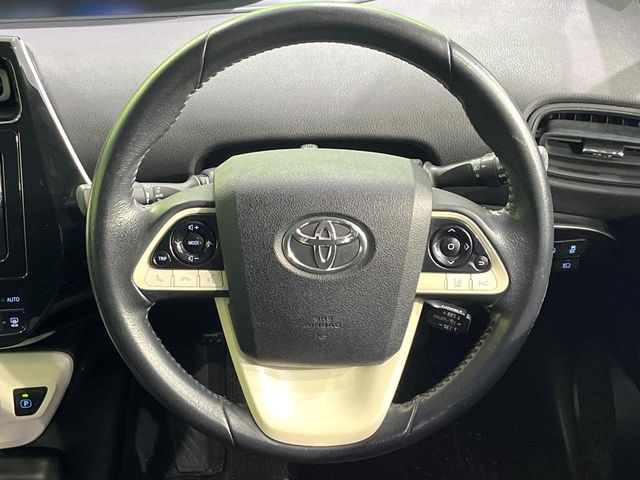 TOYOTA PRIUS 2017 Image 31