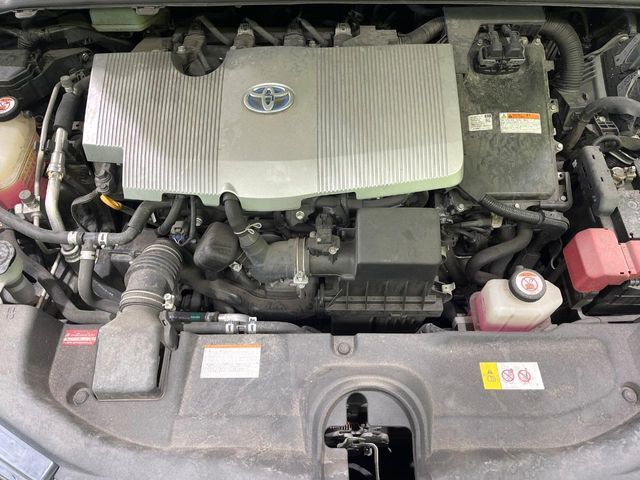 TOYOTA PRIUS 2017 Image 31