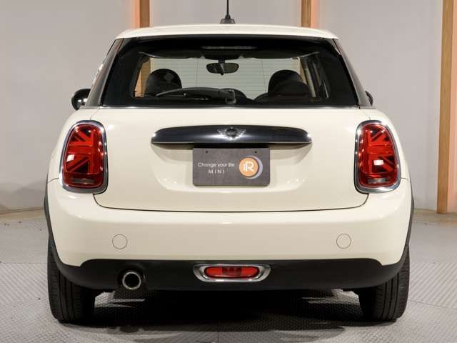 BMW MINI ONE 5DOOR 2018 Image 31