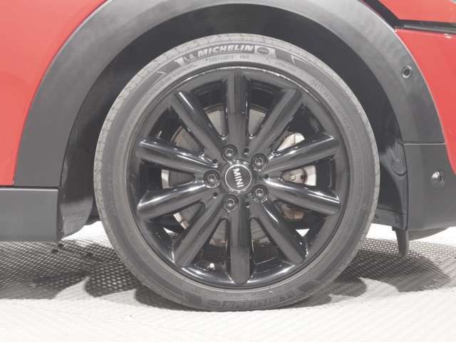 BMW MINI COOPER SD 5DOOR 2020 Image 31