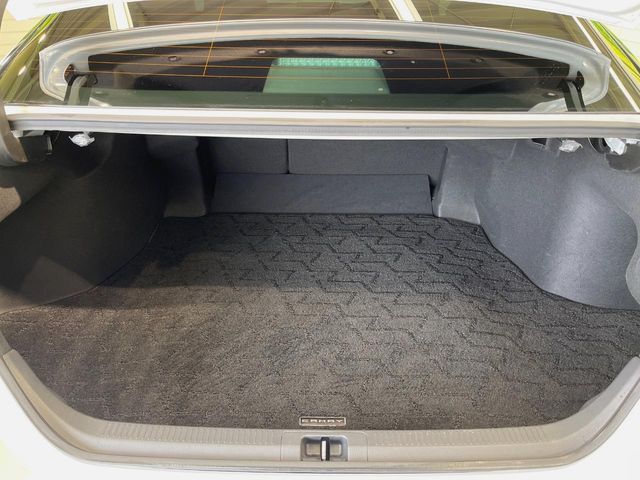 TOYOTA CAMRY HYBRID 2021 Image 31