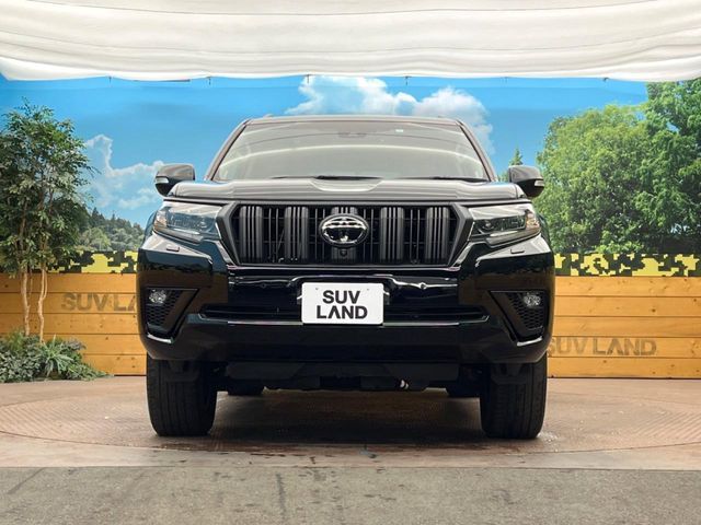 TOYOTA LANDCRUISER PRADO 2023 Image 31