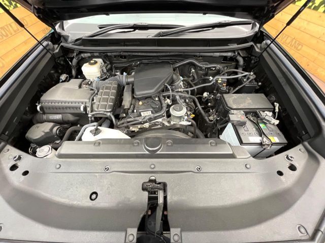 TOYOTA LANDCRUISER PRADO 2023 Image 31