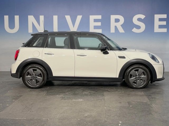 BMW MINI COOPER 5DOOR 2021 Image 31