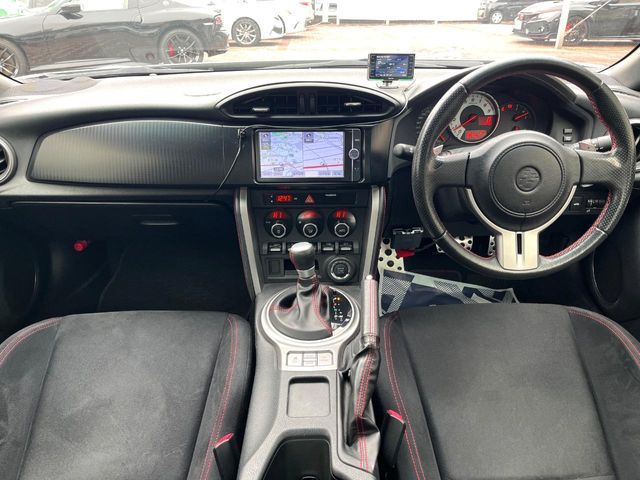 TOYOTA 86 2013 Image 31